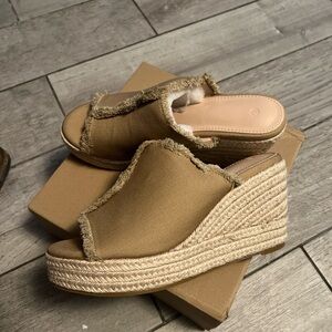 Amazon Tan Wedge Mules